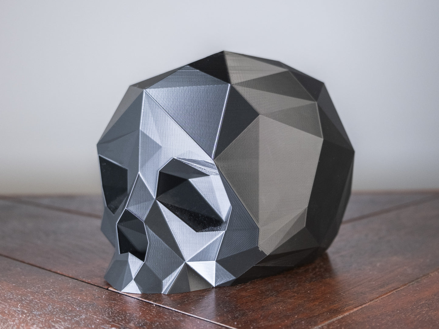 Low Poly Skull Hat/Helmet/Beret Stand/Display