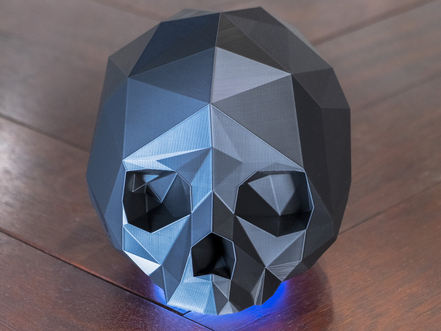 RGB Skull Headphone Stand – Low Poly LED Hat Holder for Desk or Gaming Setup
